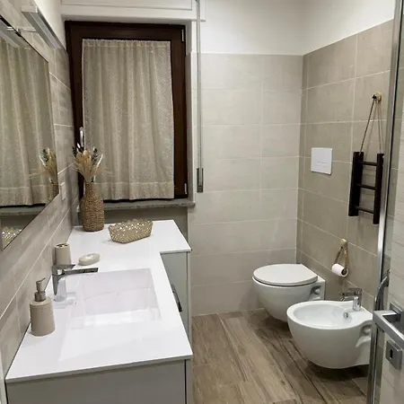 La Nella Valle شقة تريكينا